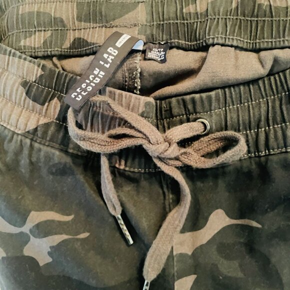 Design Lab Camo Joggers with Pockets Elastic Waist XS - Picture 6 of 9